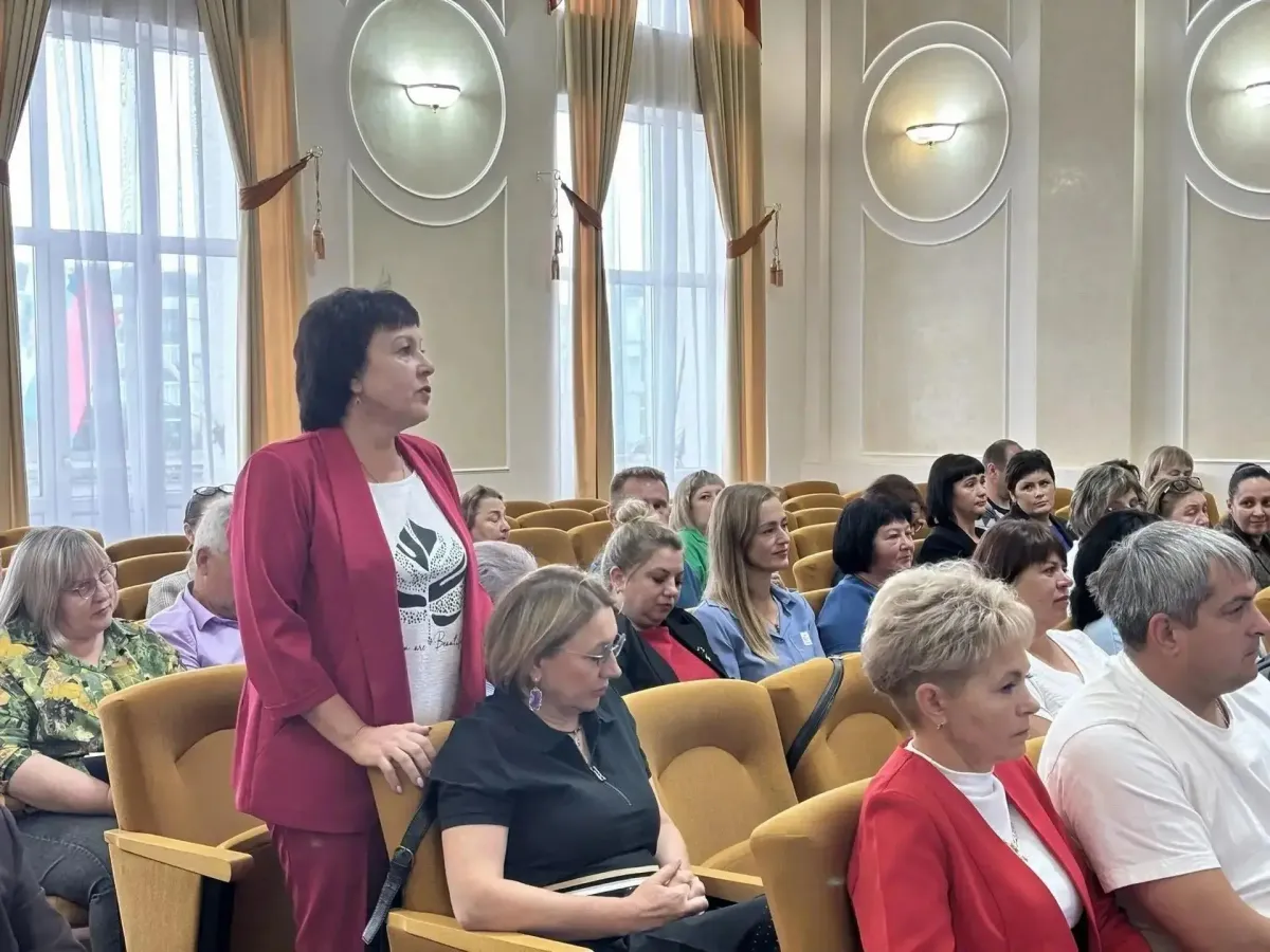 В Вейделевском округе обсудили ремонт техникума, поддержку участников СВО и проблемы молочного кооператива